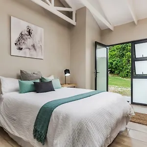 Gasthof 15 Country Getaway Deer Park Estate15, Port Elizabeth